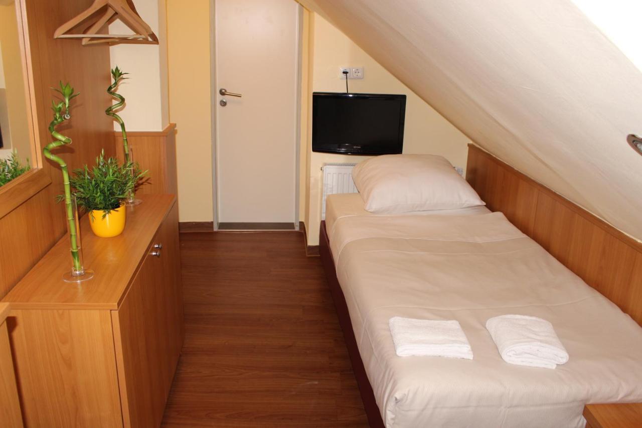 Altan Hotel Αμβούργο Εξωτερικό φωτογραφία